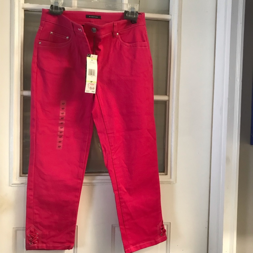 Cropped Jeans NWT Size 4P by Jones New York